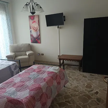 New Dawn Apartment, Turistico, Casa Per Vacanza, Tre Indipendenti Apartment