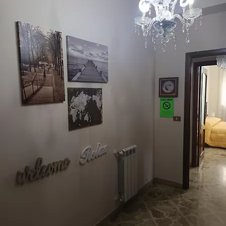 New Dawn Apartment, Turistico, Casa Per Vacanza, Tre Indipendenti 卡塔尼亚