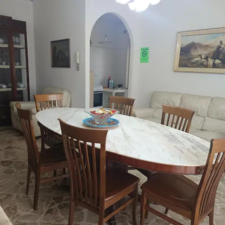 公寓 New Dawn Apartment, Turistico, Casa Per Vacanza, Tre Indipendenti 卡塔尼亚